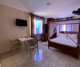 El Casa Suites