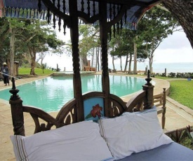 Galu Kinondo Beach Villa