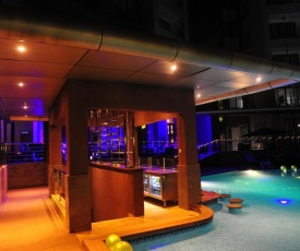 GemSuites Riverside