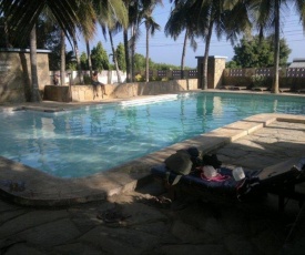 Glory Holiday Resort