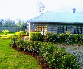 Green Leaves Homestay