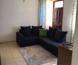 Hanifa Home