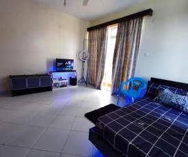 Harry studio apartment