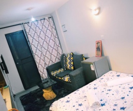Hidden hub studio
