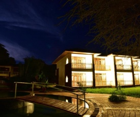 Hunters Lodge