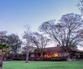 Jacaranda Lake Elementeita Lodge