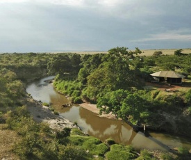 Julia's River Camp