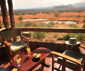 Kilaguni Serena Safari Lodge