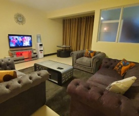 Kilimani Retreat Near Yaya center Mall 3bdr all ensuite