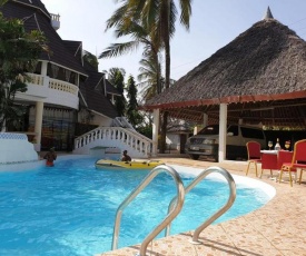 Kivuliii villa cottage we are located opposite lantana Gaul hotel