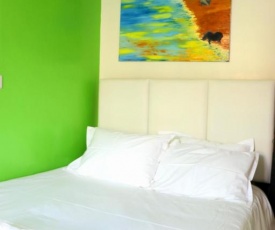 Little Green Room Homestay near JKIA Airport & SGR Railway Station