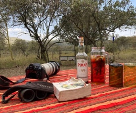 Acacia Cottage: Cosy and romantic wildlife getaway