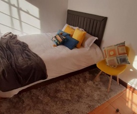 Lovely Studio Apartment in Upperhil, Westbreeze Residences