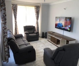 Luxury furnished home's