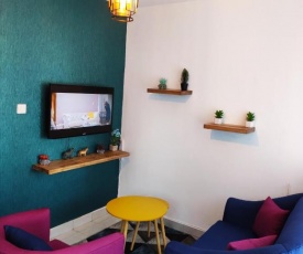 Luxury Gem Studio,Racecourse Gardens with Gym and Pool