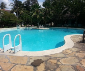 Makuti Villas Resort