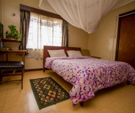 Meru Safari Hotel