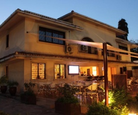Moffat Court Boutique Hotel