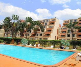 Norfolk Towers Apartment