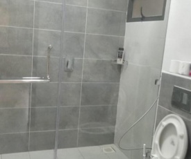 1 Bedroom Furnished Apartment (Silverston)