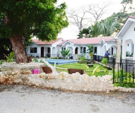 Oluwa Seun Beach Cottages