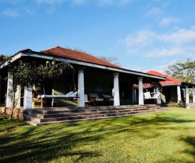 Podo Cottages, The Guest House