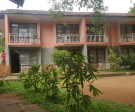 PRIMESHADE GUESTHOUSE