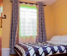 Private Haven is now guest ready!Lovely 1 bedroom flat with 24hrs CCTV Surveillance & Free Parking. 20 minute drive from the airport & 150m from the Eastern Bypass. Close to Naivas, QuickMart &Tumaini