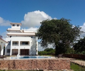 Queens Chateau Boutique Villa