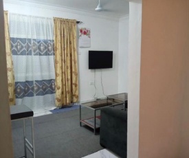 Quiet, Simple & Cozy Single Bedroom Apartment