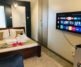 Aminah's Luxury Stays