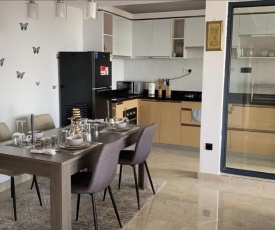StayPlus Lavington Luxury Apartment