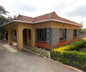Stunning Villa in private compound in Nairobi KE
