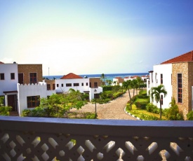 Sultan Palace Beach Resort - BAHATI House A-901