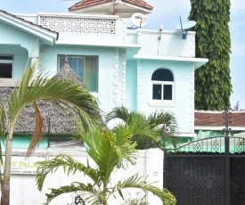 SUMMERDAY PALACE