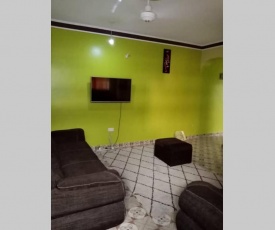 Tausi Apartments