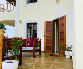 The Étui at Tishala House
