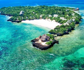 The Sands at Chale Island