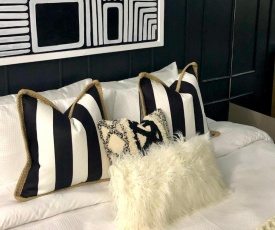 The Studio Nairobi 5 Luxury UN & Two Rivers