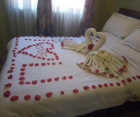 Ash White Hotel