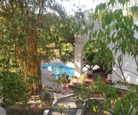 Tropical Garden House