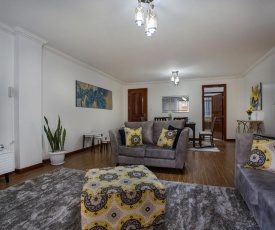 Urban Brooks Luxury Apartment by Edmor Suites