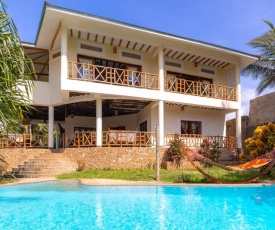 Villa Mashariki