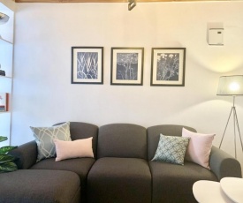West Breeze Residences, Stylish, Cozy suite in UpperHill