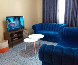 Zuri Homes -Kericho Town- 2Br, Smart TV, Wi-Fi , Netflix