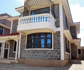 Bamburi Four Bedroom Mansionette