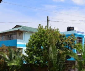 Blue palm hotel