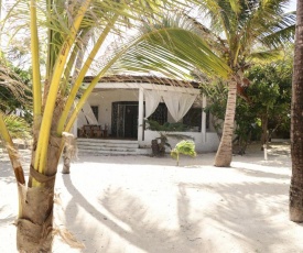 Brow Eagle Beach Villa, Watamu