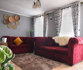 COSY SERVICED APARTMENT