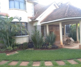 Duom Palm Home